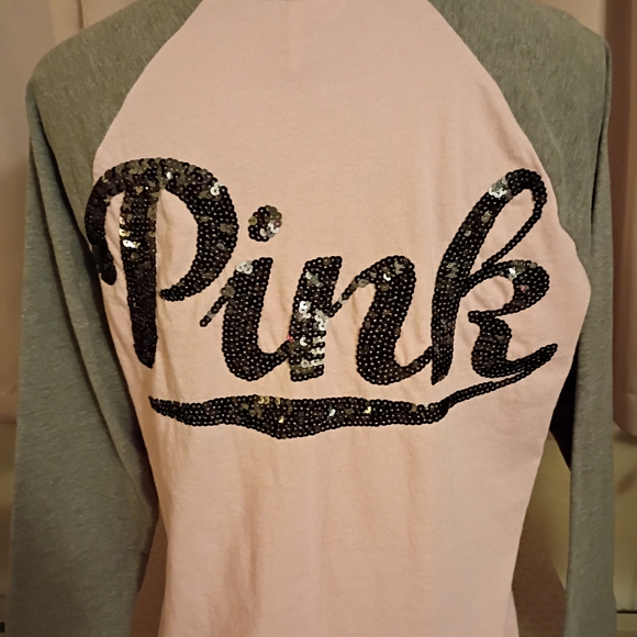 PINK Victoria's Secret Light Pink and Gray Short Sleeve Tee - Picture 3 of 4